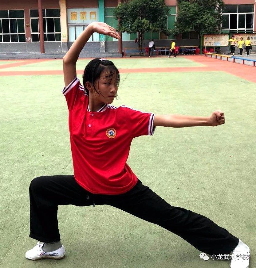 嵩山少林小龙武校