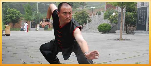 嵩山少林小龙武校