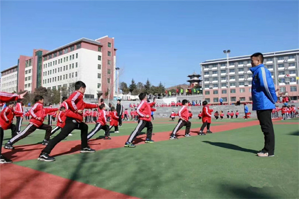嵩山少林小龙武术学校