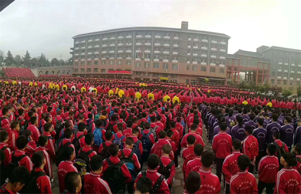 河南嵩山少林寺学校学费是多少