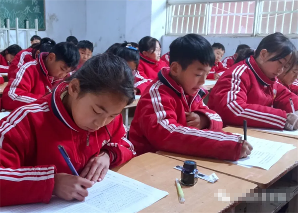 河南嵩山少林寺学校学费是多少