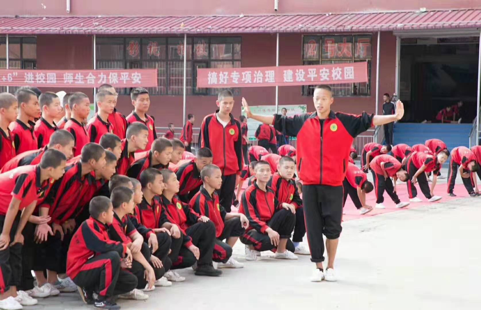 嵩山少林寺武术学校学员日常练功—随手拍