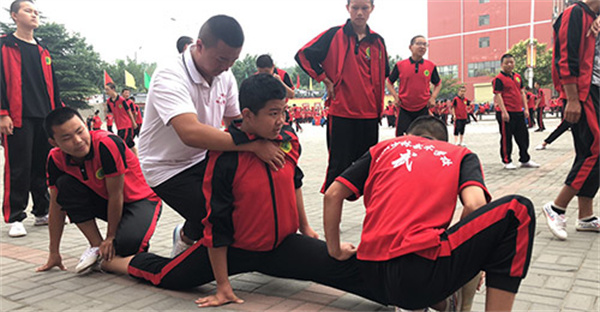 嵩山少林文武学校