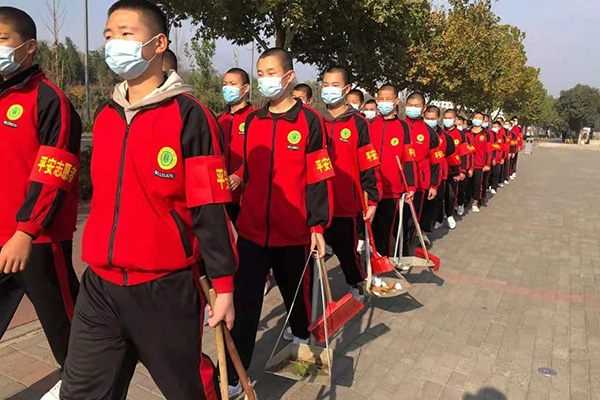 嵩山少林文武学校